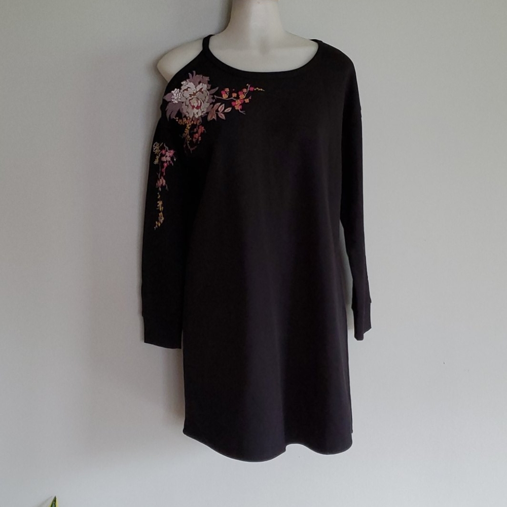Socialite sweat shirt dress